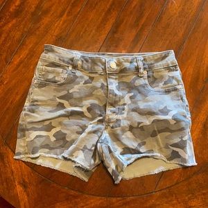 Women’s camo shorts